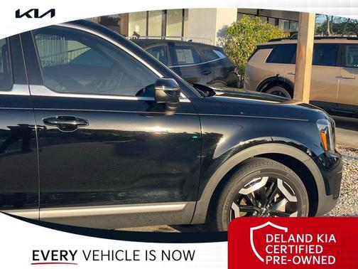 Ebony Black 2024 Kia Telluride EX