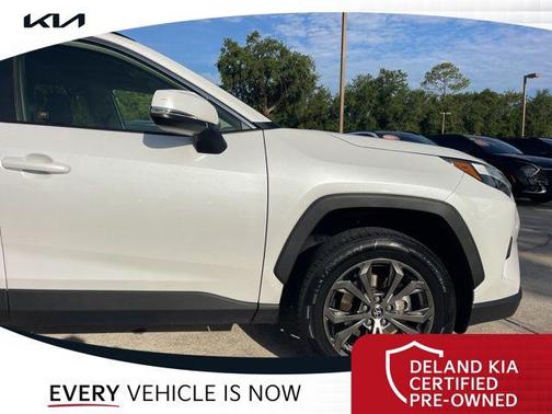 2023 Toyota RAV4 Hybrid XLE Premium