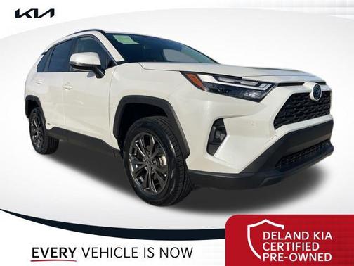2023 Toyota RAV4 Hybrid XLE Premium