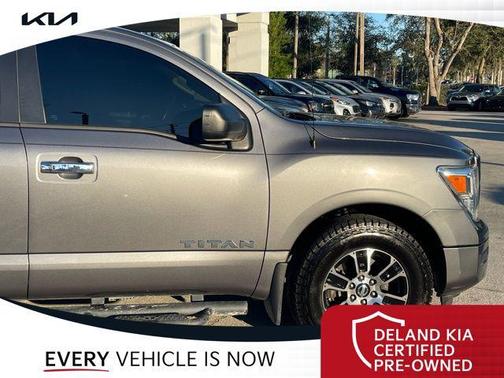 2021 Nissan Titan SV