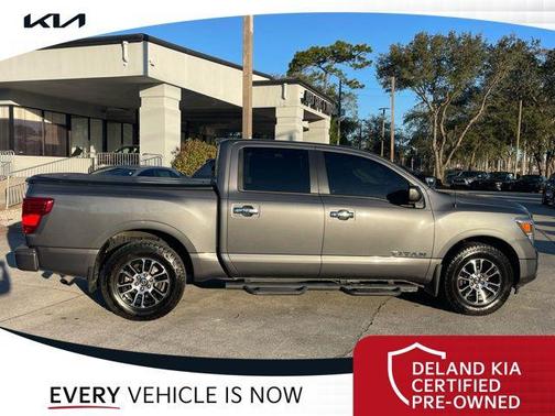 2021 Nissan Titan SV