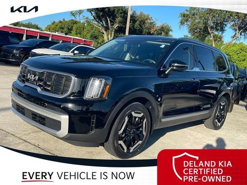 Ebony Black 2024 Kia Telluride S