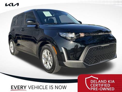 Fusion Black 2024 Kia Soul S