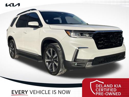 Platinum White Pearl 2025 Honda Pilot Touring 8-Passenger