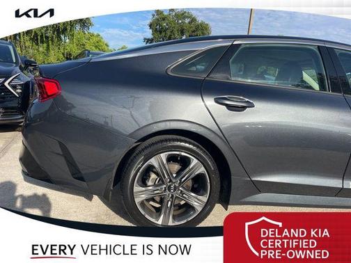2021 Kia K5 EX