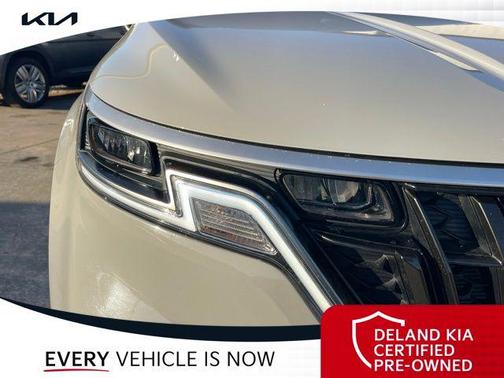 2024 Kia Carnival EX