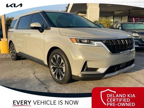 2024 Kia Carnival EX