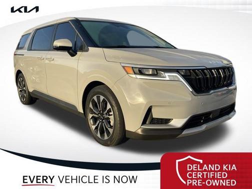 2024 Kia Carnival EX