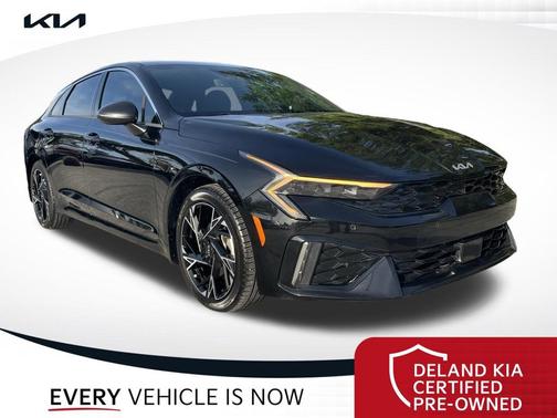 Aurora Black Pearl 2025 Kia K5 GT-Line