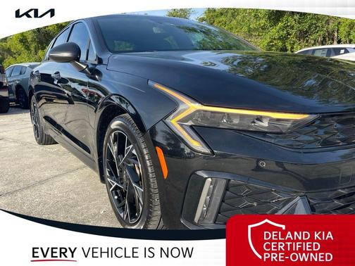 Aurora Black Pearl 2025 Kia K5 GT-Line