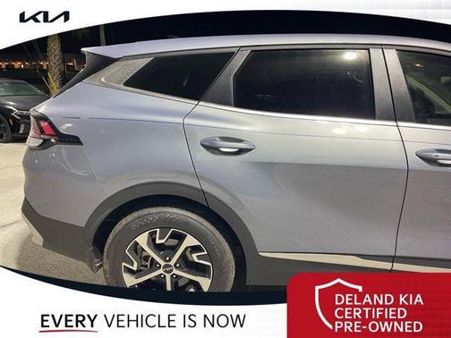 2025 Kia Sportage EX