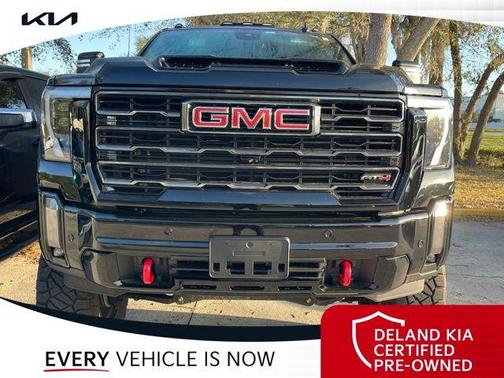 Onyx Black 2024 GMC Sierra 2500 AT4