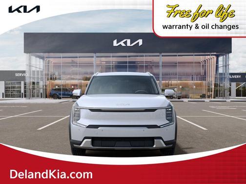 White Pearl 2026 Kia EV9 Wind