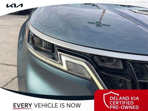 2023 Kia Carnival EX