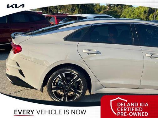 2022 Kia K5 GT-Line