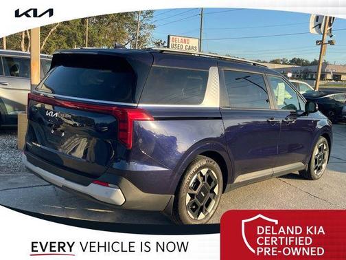 2025 Kia Carnival EX
