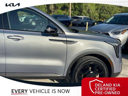 Everlasting Silver 2025 Kia Sorento SX