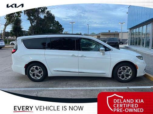 2022 Chrysler Pacifica Limited