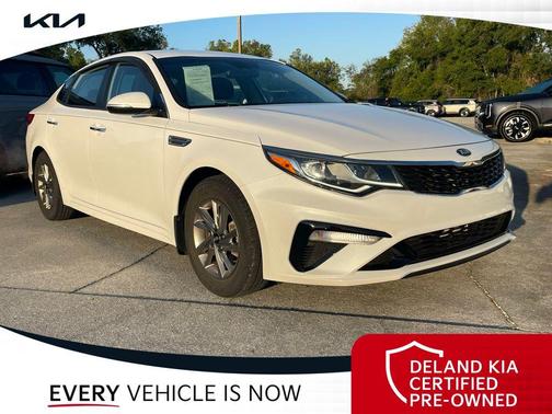 Snow White Pearl 2019 Kia Optima LX