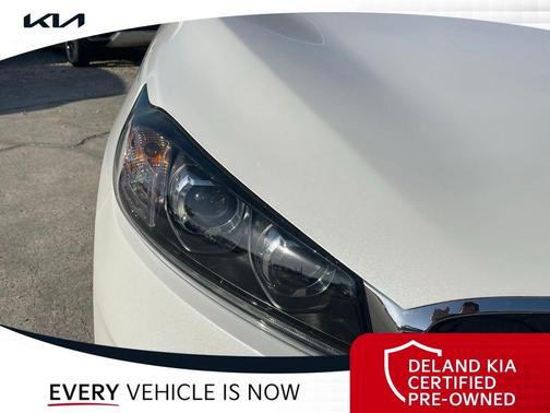 Snow White Pearl 2020 Kia Sorento L