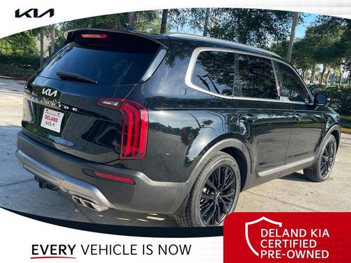 Ebony Black 2022 Kia Telluride SX