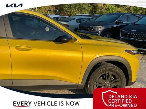 Nitro Yellow Metallic 2024 Chevrolet Trax FWD ACTIV