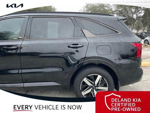 2022 Kia Sorento EX