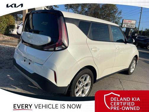 Snow White Pearl 2023 Kia Soul S