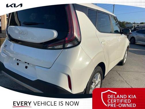 Snow White Pearl 2023 Kia Soul S