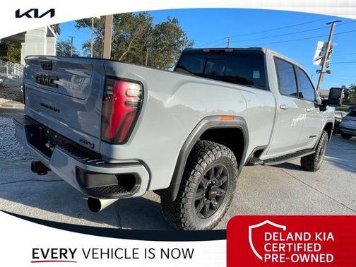 2024 GMC Sierra 2500 AT4