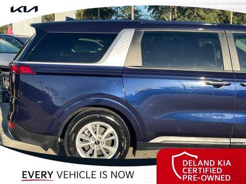 2023 Kia Carnival LX
