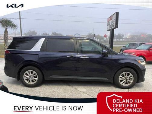 2023 Kia Carnival LX