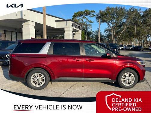 2024 Kia Carnival LX