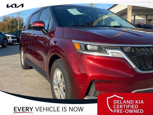 2024 Kia Carnival LX