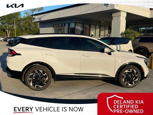 Glacial White Pearl 2024 Kia Sportage SX-Prestige