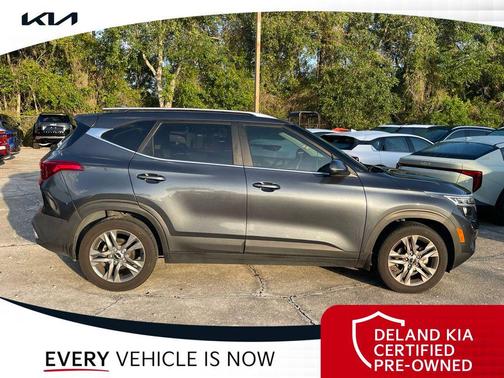 Gravity Gray 2022 Kia Seltos S