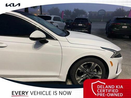 2023 Kia K5 EX