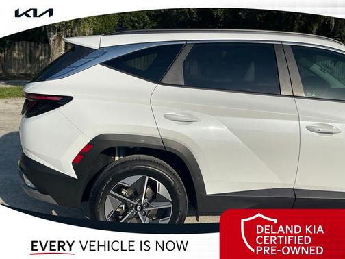 Creamy White Pearl 2026 Hyundai TUCSON Hybrid SEL Convenience