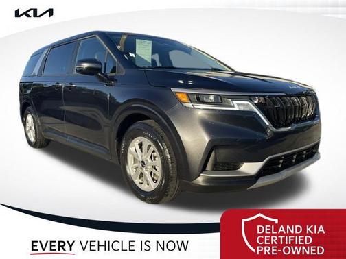 2024 Kia Carnival LX