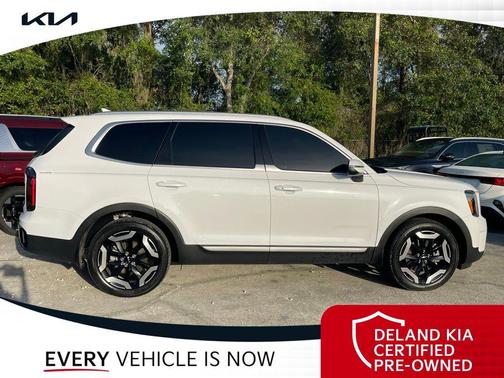Glacial White Pearl 2024 Kia Telluride EX