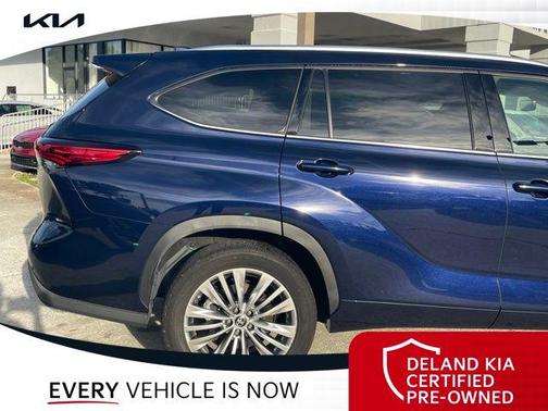 2023 Toyota Highlander Platinum