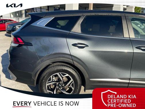 2024 Kia Sportage LX