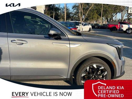 2025 Kia Sorento SX