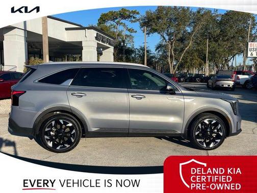 2025 Kia Sorento SX