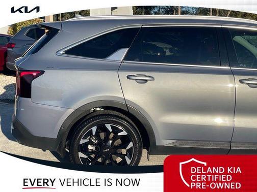 2025 Kia Sorento SX