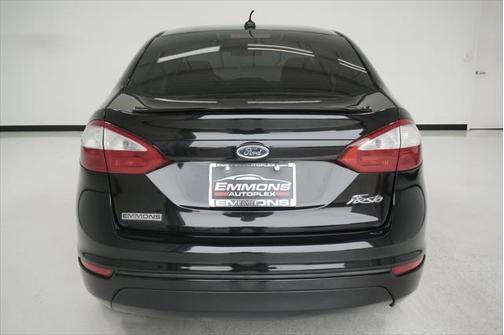 2015 Ford Fiesta SE