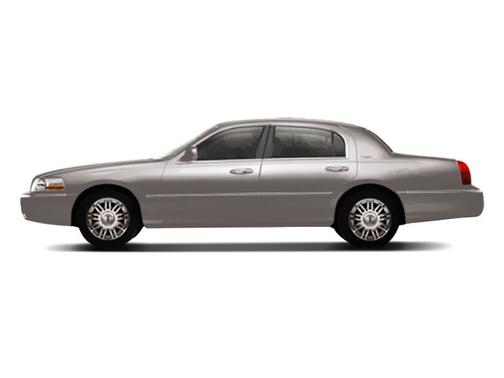 2008 Lincoln Town Car Signature