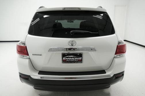 2013 Toyota Highlander SE
