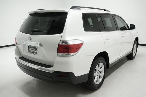 2013 Toyota Highlander SE