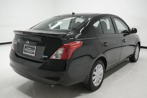 2014 Nissan Versa 1.6 S+